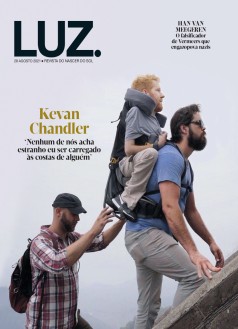 Capa Revista luz s�bado, 28 / agosto / 2021